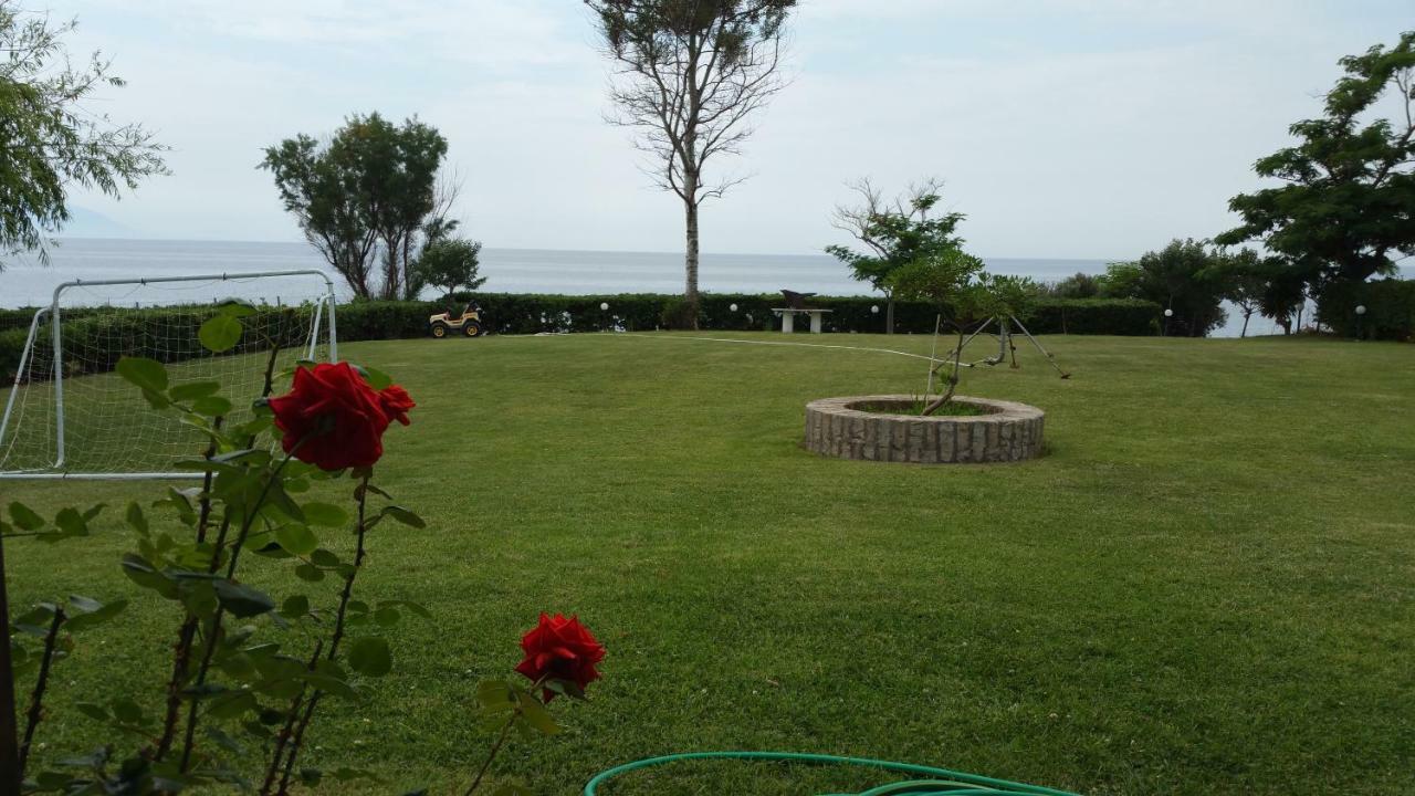 Villa Sea Esta มาโรเนีย ภายนอก รูปภาพ